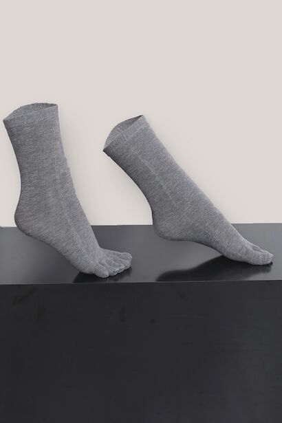 Kadın Parmak Çorap  Gri