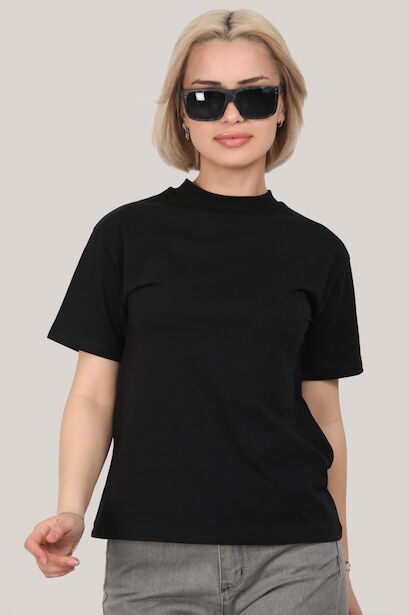 Kadın Yarım Balıkçı Yaka Kısa Kollu T-shirt  Siyah